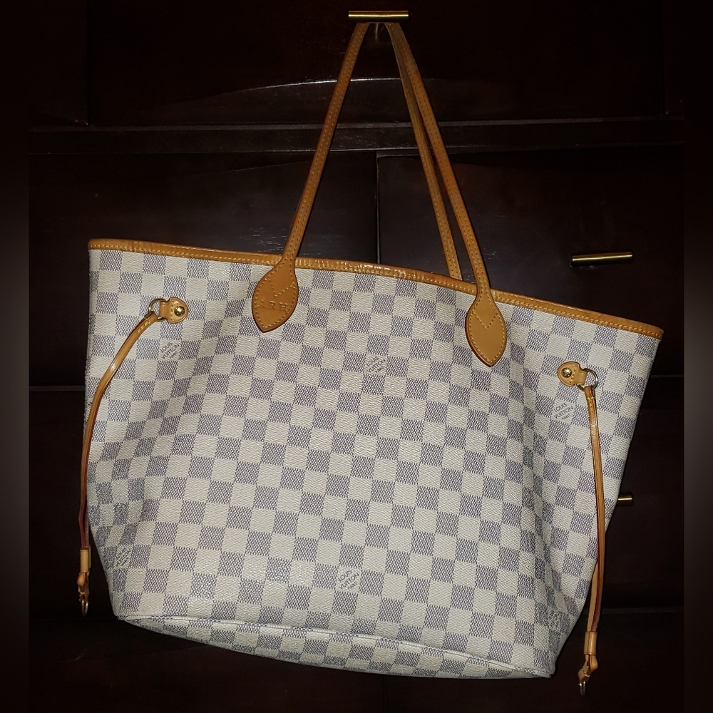 Louis Vuitton Neverfull MM
